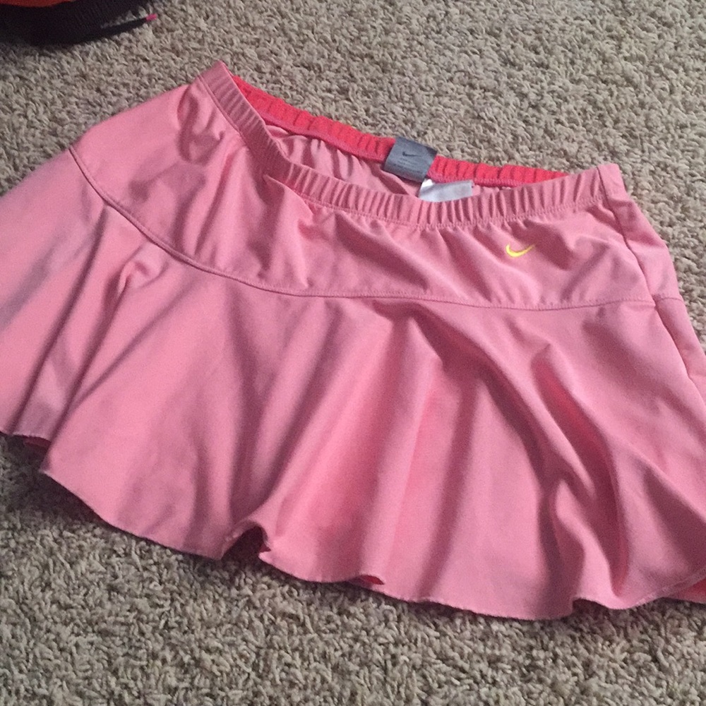 Dry Fit Nike Tennis Skirt size Large